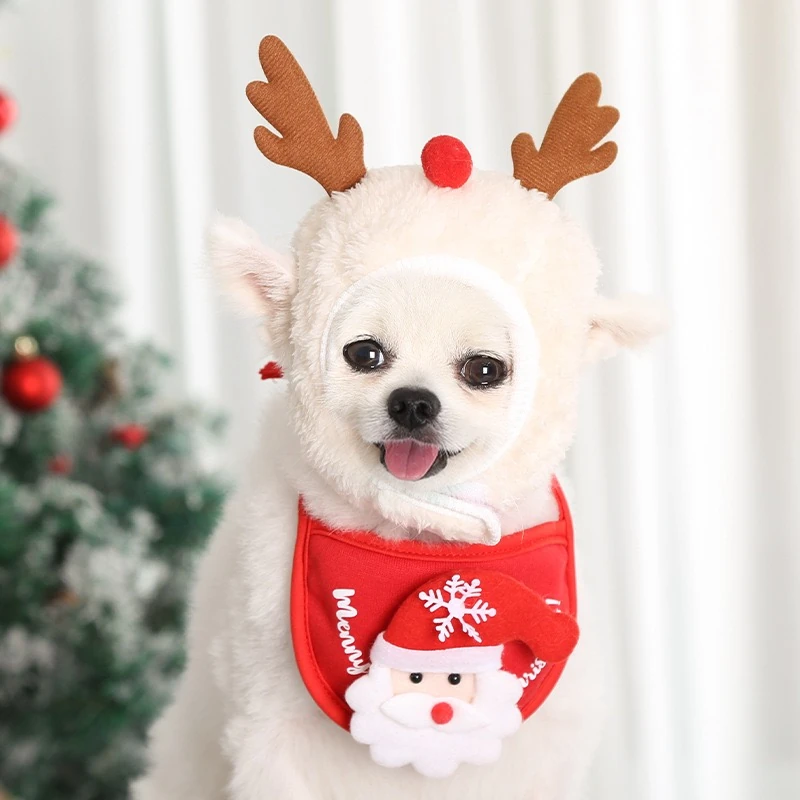 The 'Holiday Magic' 3D Reindeer Bib & Bonnet Set alternate view